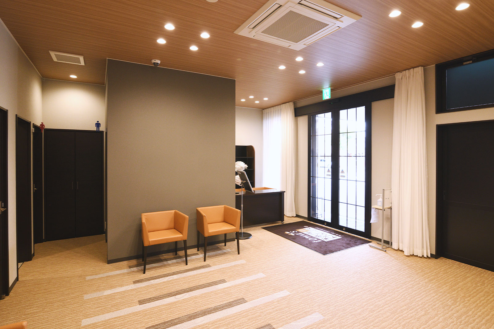 家族葬のトワーズ&reg; 葬儀･葬式･家族葬が税込8.8万円から 内装イメージ画像